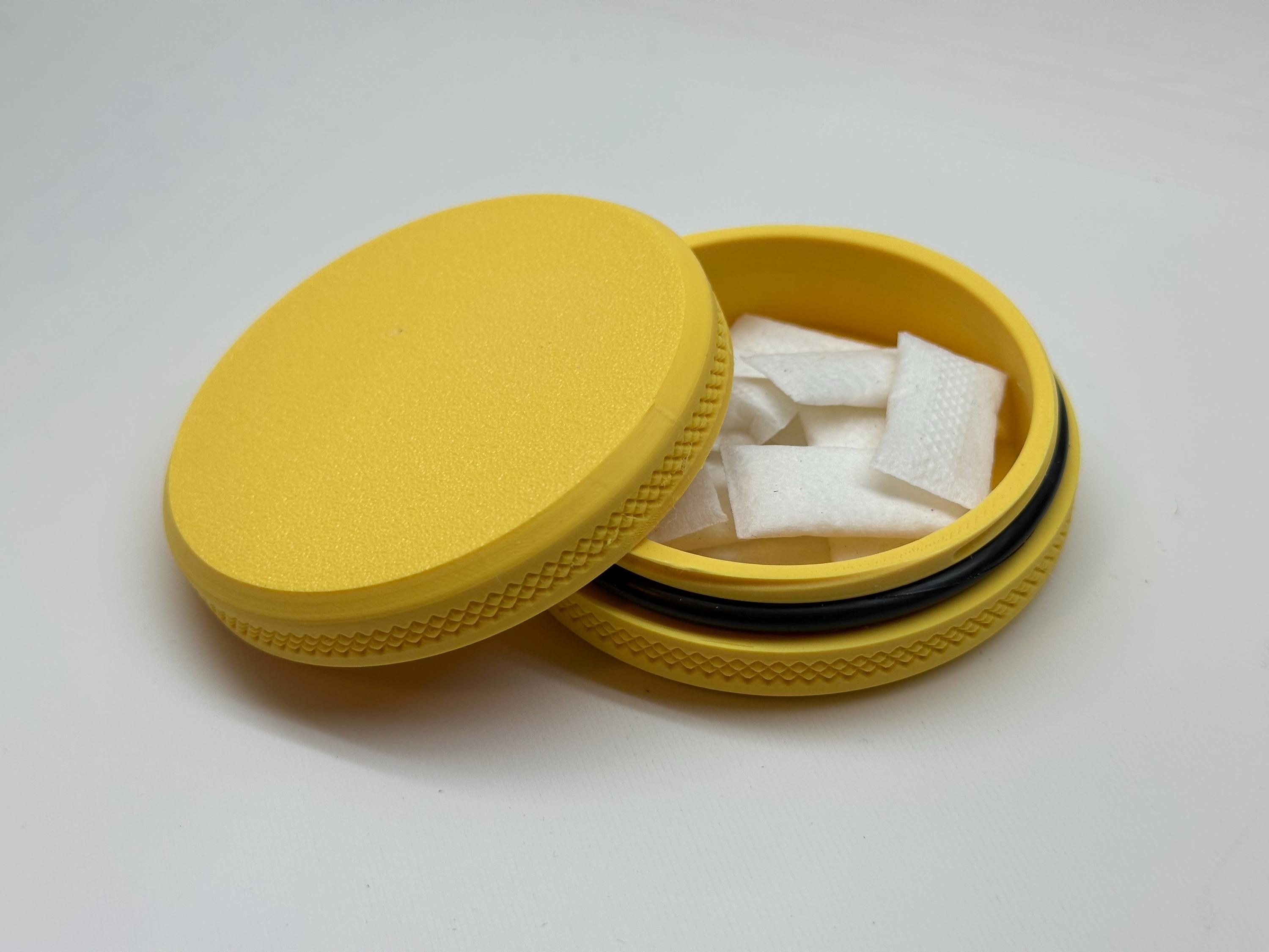 Small Zyn Can 3-Pack: Snus Storage Tin with O-Ring Seal