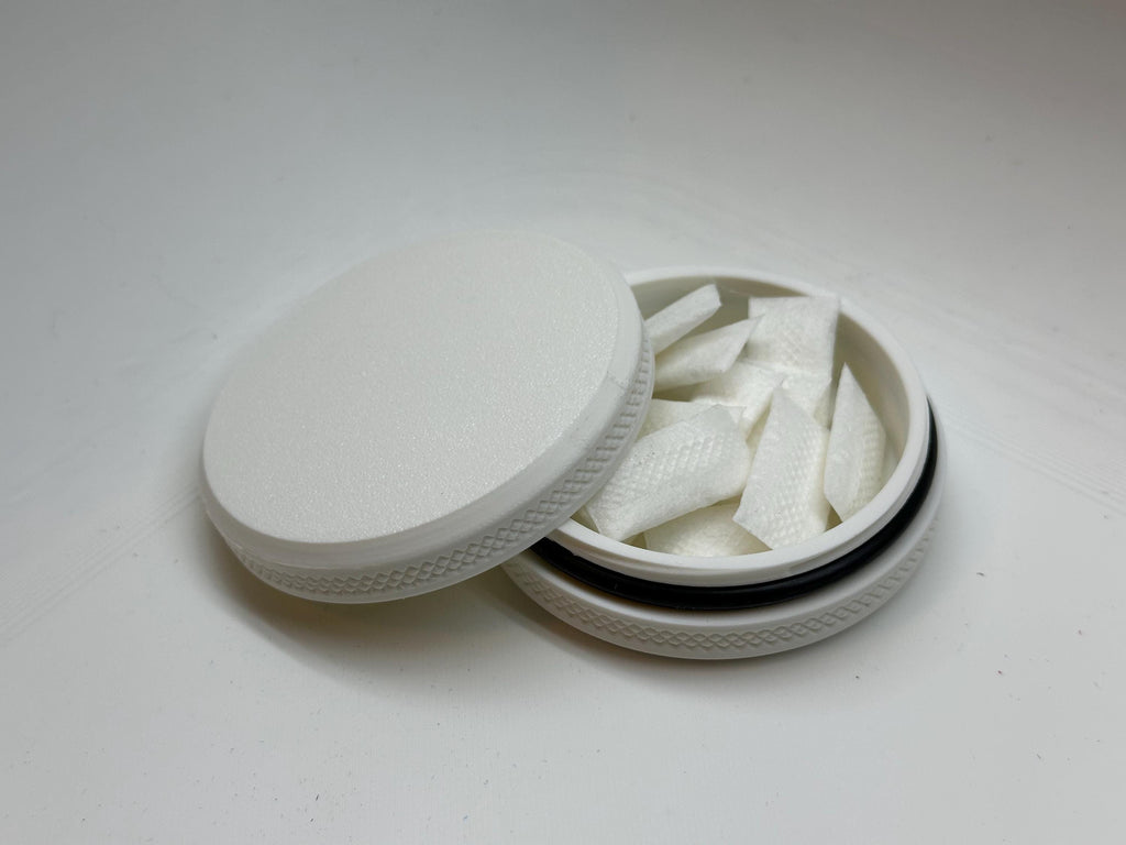 Small Zyn Can 3-Pack: Snus Storage Tin with O-Ring Seal