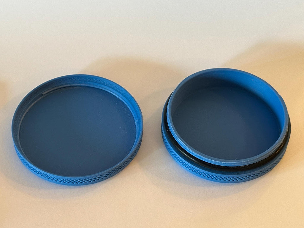 Small Zyn Can 3-Pack: Snus Storage Tin with O-Ring Seal